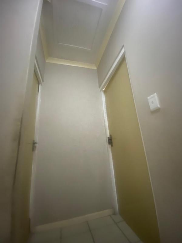 2 Bedroom Property for Sale in Maitland Western Cape